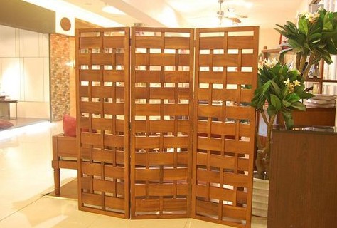 細(xì)節(jié)設(shè)計(jì)彰顯文化品位 玄關(guān)隔斷設(shè)計(jì)
